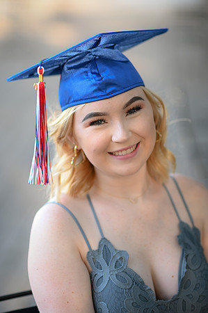 AlexGrad21-124